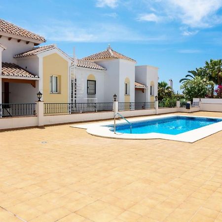 Apartamento Chimenea Playa - 2 Dormitorios Y Terraza Nerja Ngoại thất bức ảnh